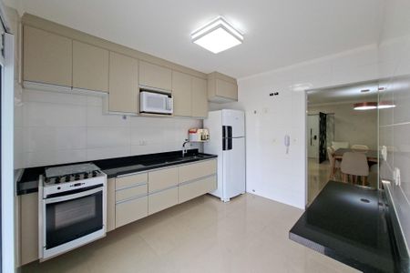 Apartamento para alugar com 126m², 2 quartos e 2 vagasCozinha