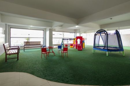 Apartamento para alugar com 126m², 2 quartos e 2 vagasÁrea comum - Playground