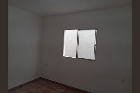 Casa para alugar com 60m², 3 quartos e 1 vaga