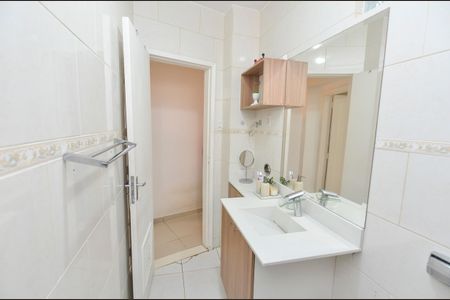 Apartamento para alugar com 50m², 1 quarto e sem vagaBanheiro
