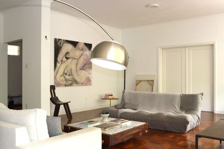 Apartamento à venda com 260m², 5 quartos e 1 vagaSala