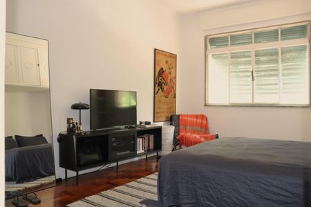 Apartamento à venda com 260m², 5 quartos e 1 vagaDormitório 2