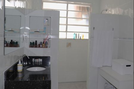 Apartamento à venda com 260m², 5 quartos e 1 vagaBanheiro 2