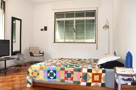 Apartamento à venda com 260m², 5 quartos e 1 vagaDormitório 3