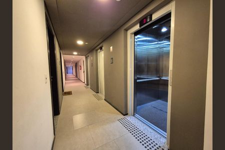 Studio à venda com 25m², 1 quarto e sem vaga Studio à venda com 25m², 1 quarto e sem vagaFoto 23