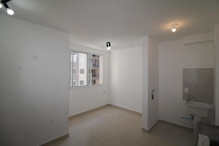 Apartamento para alugar com 35m², 2 quartos e sem vagaSala / Cozinha