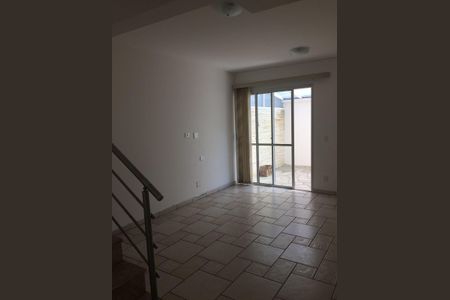 Casa de Condomínio à venda com 2 quartos, 80m² em Rio Pequeno, São Paulo