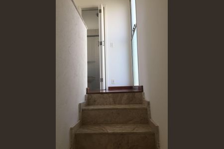 Casa de condomínio à venda com 80m², 2 quartos e 2 vagas