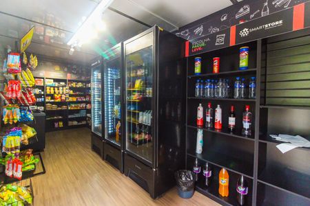 Apartamento para alugar com 46m², 2 quartos e 1 vagaMini Mercado