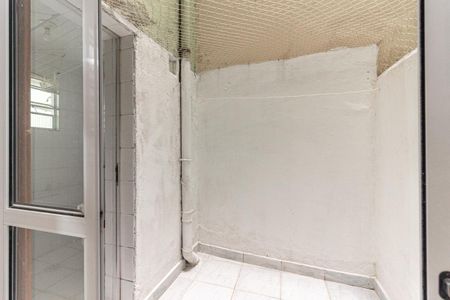 Apartamento à venda com 61m², 2 quartos e sem vaga Apartamento à venda com 61m², 2 quartos e sem vagaÁrea Privativa