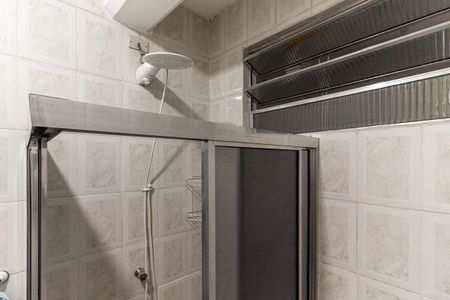 Apartamento à venda com 61m², 2 quartos e sem vaga Apartamento à venda com 61m², 2 quartos e sem vagaBanheiro