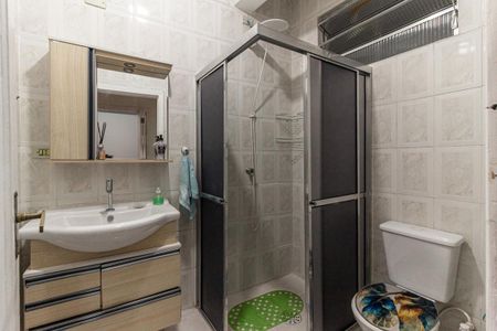 Apartamento à venda com 61m², 2 quartos e sem vaga Apartamento à venda com 61m², 2 quartos e sem vagaBanheiro