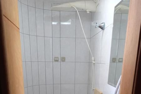 Banheiro de apartamento à venda com 2 quartos, 64m² em Vila Mariana, São Paulo