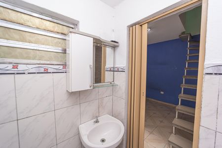 Casa para alugar com 70m², 2 quartos e 1 vagaBanheiro