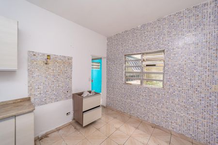 Casa para alugar com 70m², 2 quartos e 1 vagaCozinha