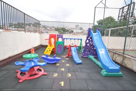 Apartamento à venda com 45m², 2 quartos e 1 vagaÁrea comum - Playground