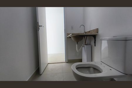 Apartamento à venda com 76m², 2 quartos e 1 vagaBanheiro da Suíte 2
