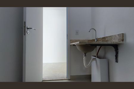 Apartamento à venda com 76m², 2 quartos e 1 vagaBanheiro da Suíte 2