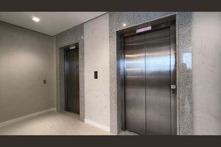 Apartamento à venda com 76m², 2 quartos e 1 vagaÁrea comum