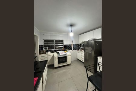 Apartamento à venda com 105m², 2 quartos e 1 vagaCozinha