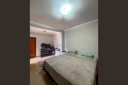 Casa à venda com 193m², 3 quartos e 2 vagas Casa à venda com 193m², 3 quartos e 2 vagasSuite