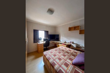 Casa à venda com 193m², 3 quartos e 2 vagas Casa à venda com 193m², 3 quartos e 2 vagasQuarto 1