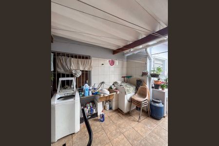 Casa à venda com 193m², 3 quartos e 2 vagas Casa à venda com 193m², 3 quartos e 2 vagasÁrea de Serviço