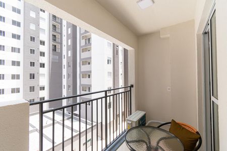 Apartamento para alugar com 43m², 2 quartos e sem vaga Apartamento para alugar com 43m², 2 quartos e sem vagaVaranda da Sala