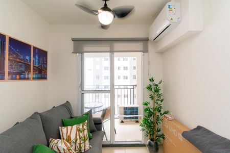 Sala de apartamento para alugar com 2 quartos, 43m² em Vila Prudente, São Paulo