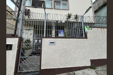 Apartamento à venda com 78m², 2 quartos e sem vagaFachada + plaquinha