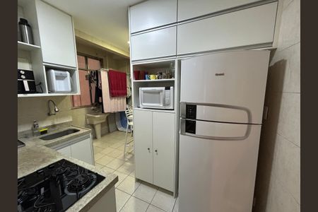 Apartamento à venda com 78m², 2 quartos e sem vagaCozinha