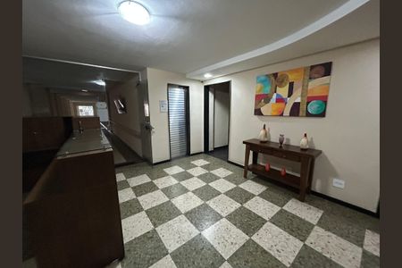 Apartamento à venda com 78m², 2 quartos e sem vagaHall de entrada