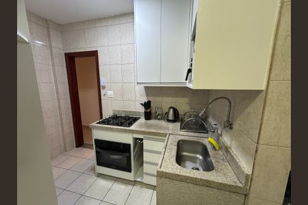 Apartamento à venda com 78m², 2 quartos e sem vagaCozinha