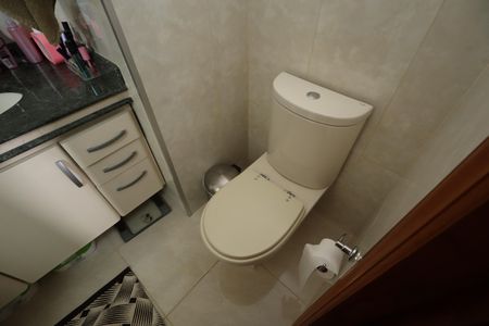 Apartamento à venda com 92m², 3 quartos e 2 vagasBanheiro da Suíte