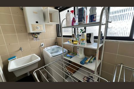 Apartamento à venda com 100m², 3 quartos e 1 vaga Apartamento à venda com 100m², 3 quartos e 1 vagaÁrea de Serviço