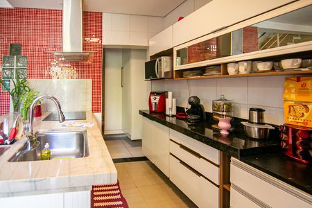 Cozinha de casa para alugar com 2 quartos, 132m² em Nucleo Residencial Professor Carlos Aldrovandi, Indaiatuba