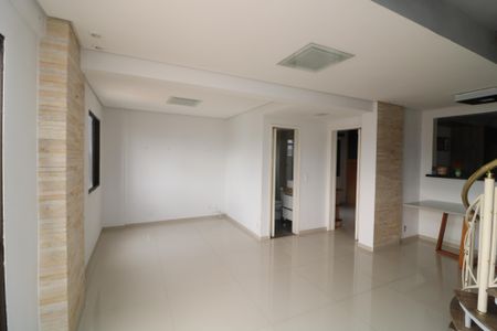 Apartamento à venda com 120m², 3 quartos e 2 vagasSala