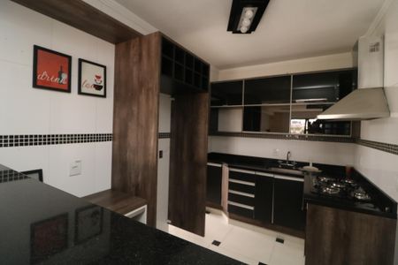 Apartamento à venda com 120m², 3 quartos e 2 vagasCozinha