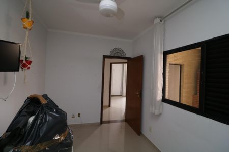 Apartamento à venda com 120m², 3 quartos e 2 vagasQuarto 3