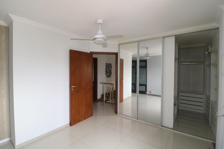 Apartamento à venda com 120m², 3 quartos e 2 vagasQuarto 2