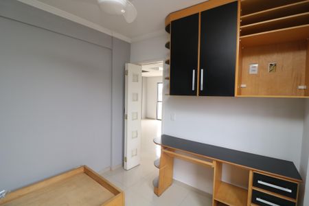 Apartamento à venda com 120m², 3 quartos e 2 vagasQuarto