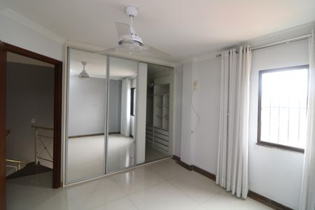 Apartamento à venda com 120m², 3 quartos e 2 vagasQuarto 2