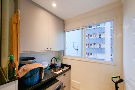 Apartamento para alugar com 64m², 1 quarto e 1 vagaÁrea de Serviço