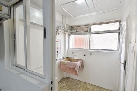 Apartamento para alugar com 105m², 3 quartos e 1 vagaÁrea de serviço