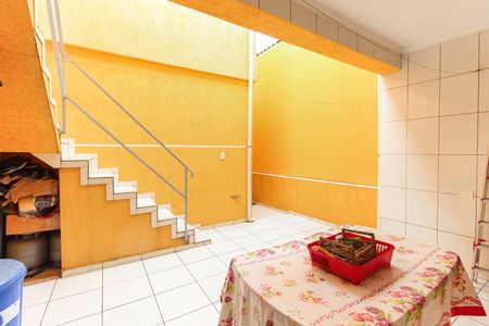 Casa à venda com 170m², 3 quartos e 2 vagasChurrasqueira