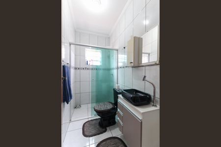 Casa à venda com 170m², 3 quartos e 2 vagasBanheiro Social