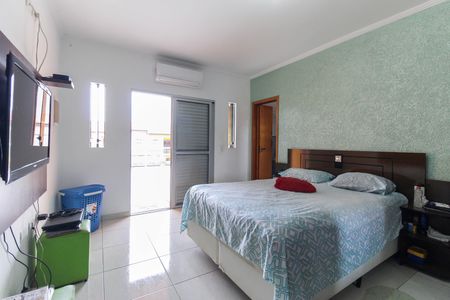 Casa à venda com 170m², 3 quartos e 2 vagasQuarto 3 - Suíte