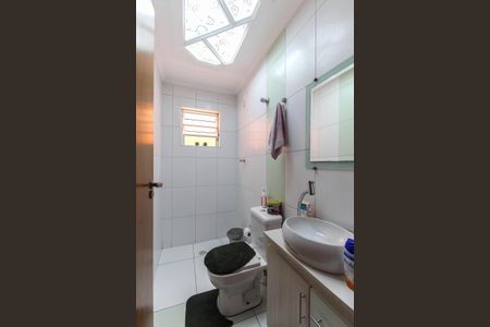 Casa à venda com 170m², 3 quartos e 2 vagasBanheiro Social 2