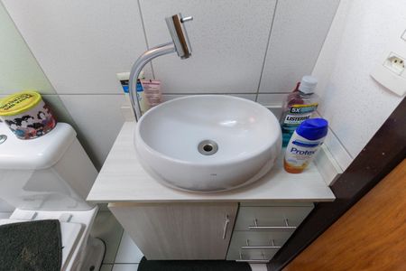 Casa à venda com 170m², 3 quartos e 2 vagasBanheiro Social 2