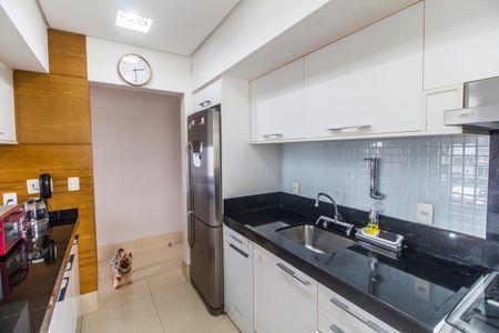 Apartamento para alugar com 100m², 2 quartos e 2 vagasCozinha